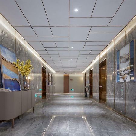 Venus Royal Hotel Foshan Kuiqi Road Metro Station 외부 사진